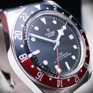 チュードル ブラックベイ GMT 79830RB