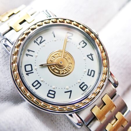 エルメス セリエ SE4.220 白文字盤 クォーツ 24mm レディース 腕時計