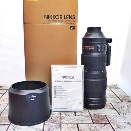 ニコン AF-S NIKKOR 200-500mm F5.6E ED VR