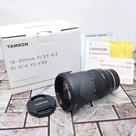 タムロン 18-300mm F3.5-6.3 Di Ⅲ-A VC VXD ズームレンズ