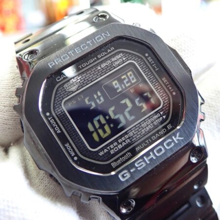 カシオ G-SHOCK GMW-B5000GD-1JF フルメタル ブラック 電波ソーラー