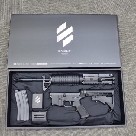 東京マルイ M4A1カービン 電動ガンEVOLT